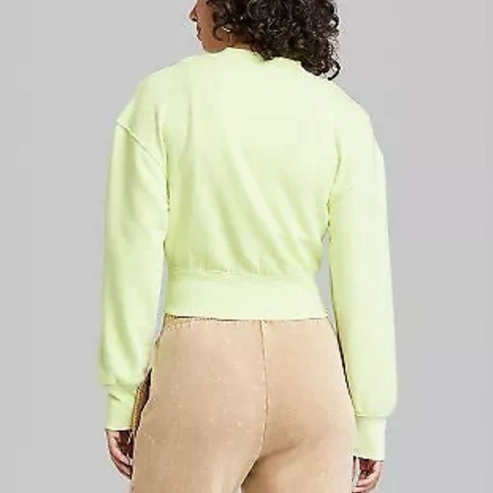 NWT Wild Fable Women's Cropped Crewneck Pullover Sweatshirt Lemon Yellow size L